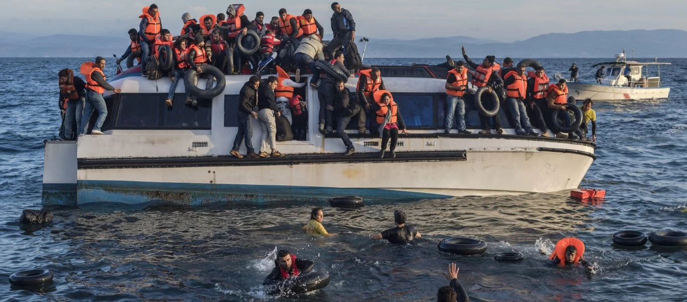 Χωρίς σταματημό: Πάνω από 100 αλλοδαποί αποβιβάστηκαν στην Λέσβο χωρίς κανένα πρόβλημα